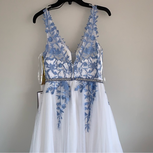 SAY YES TO THE Womens Ivory Mesh Gown Sleeveless Full-Length Dress Juniors 3 - Picture 4 of 8